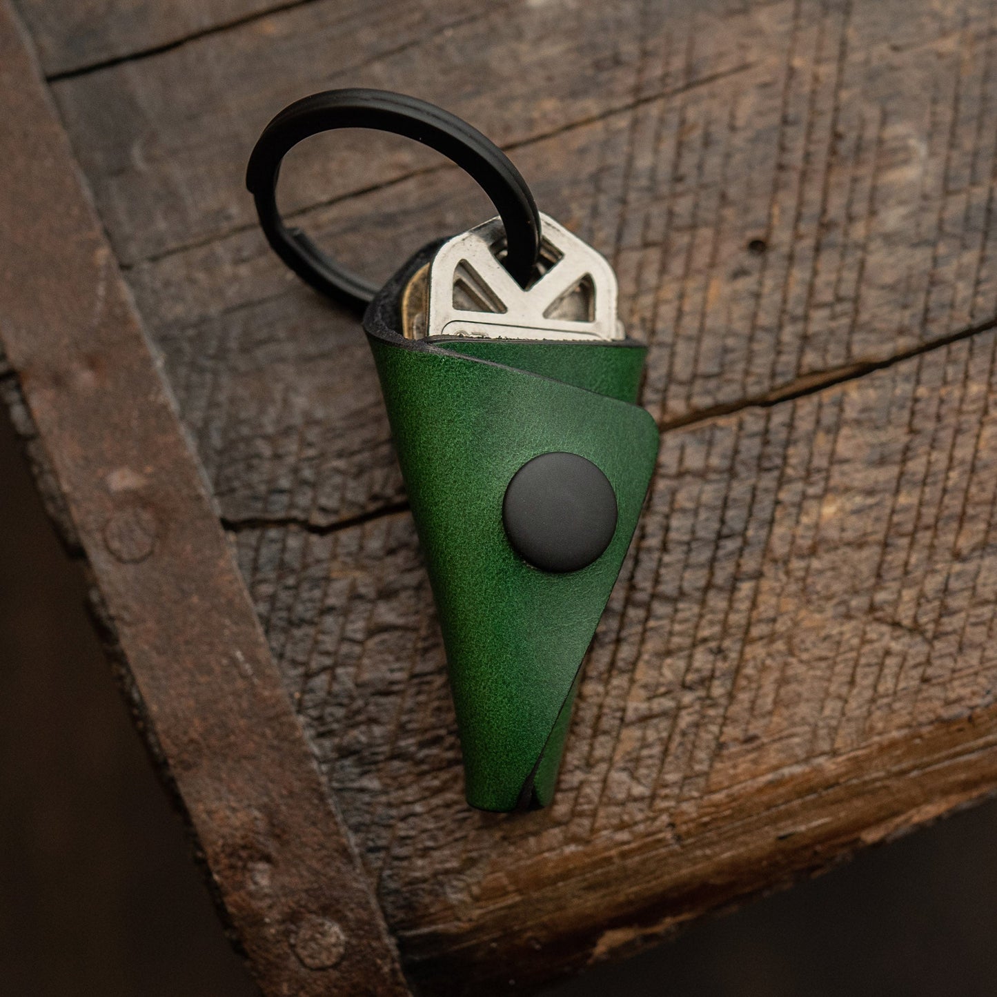 KeyWrap Leather Key Organizer™