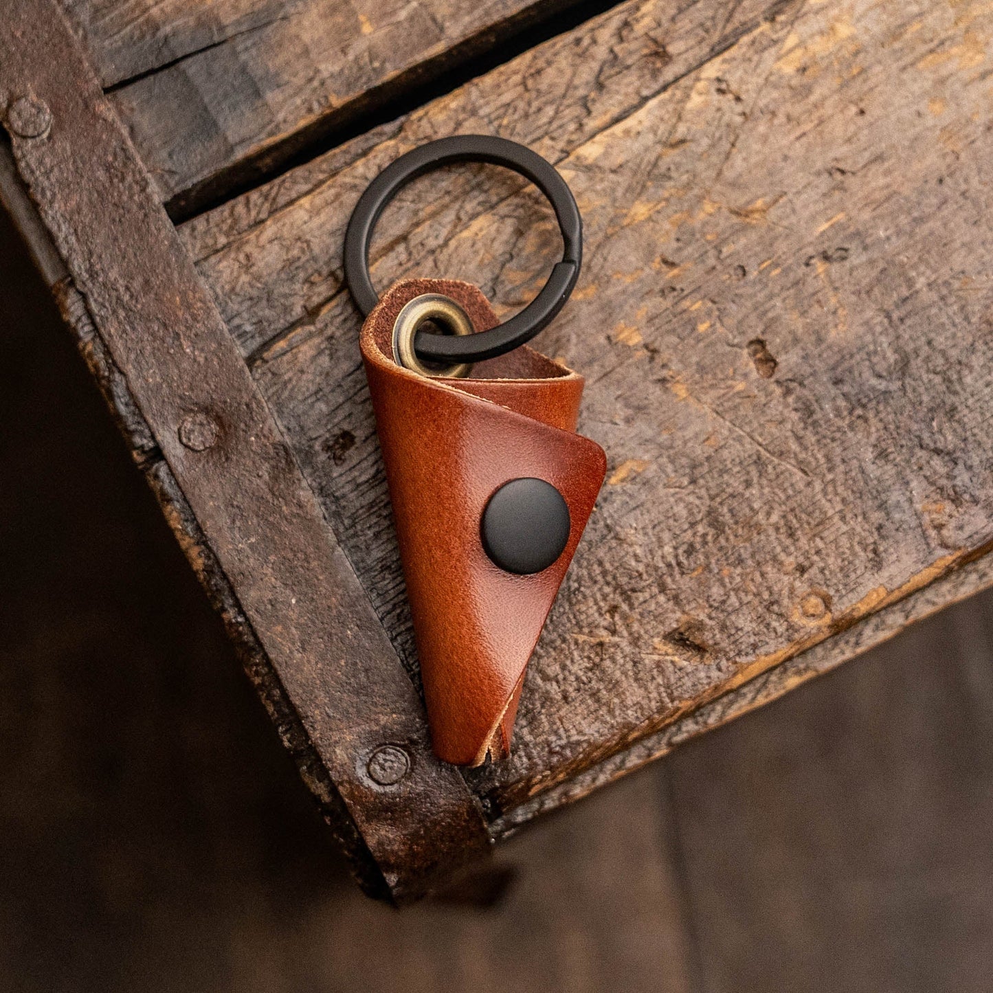 KeyWrap Leather Key Organizer™